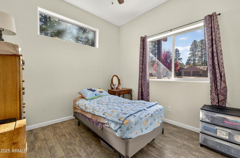 2868 W Highland Meadows Dr