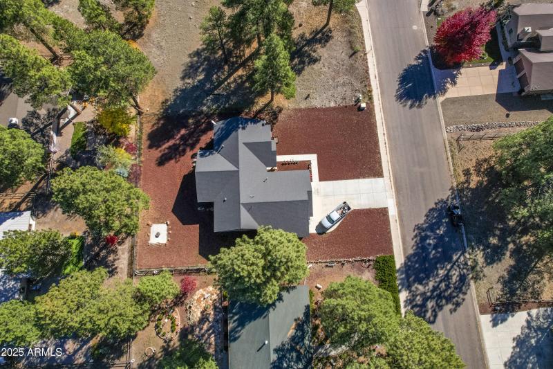 2868 W Highland Meadows Dr