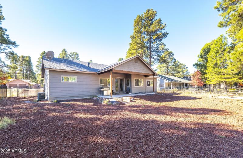 2868 W Highland Meadows Dr