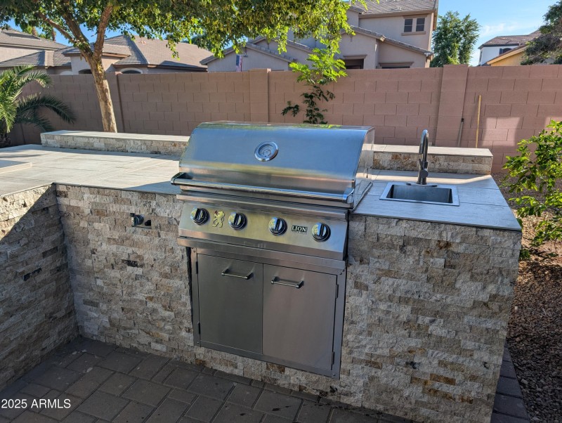 Built-In BBQ