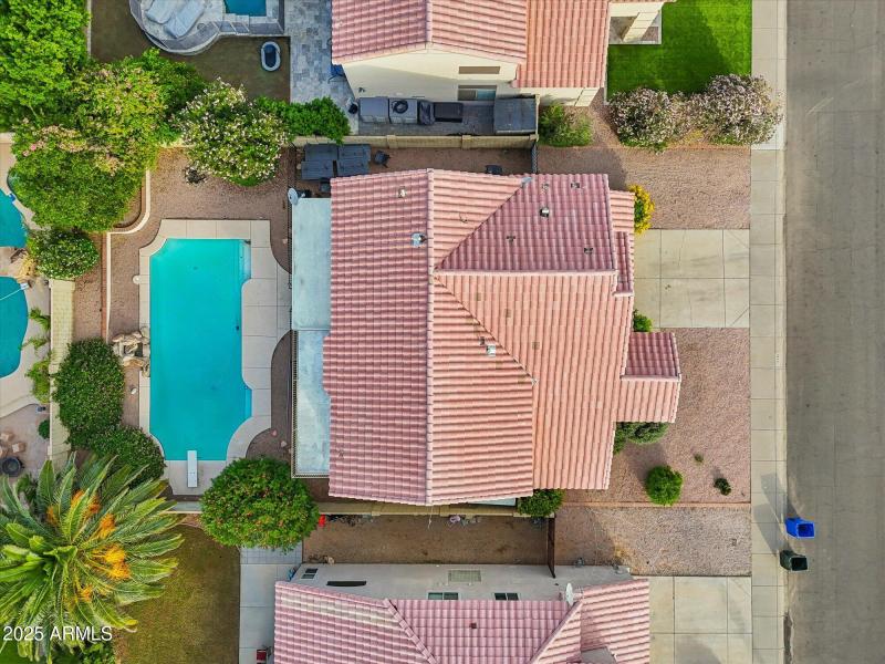 12-DJI_20251022155926_0033_D