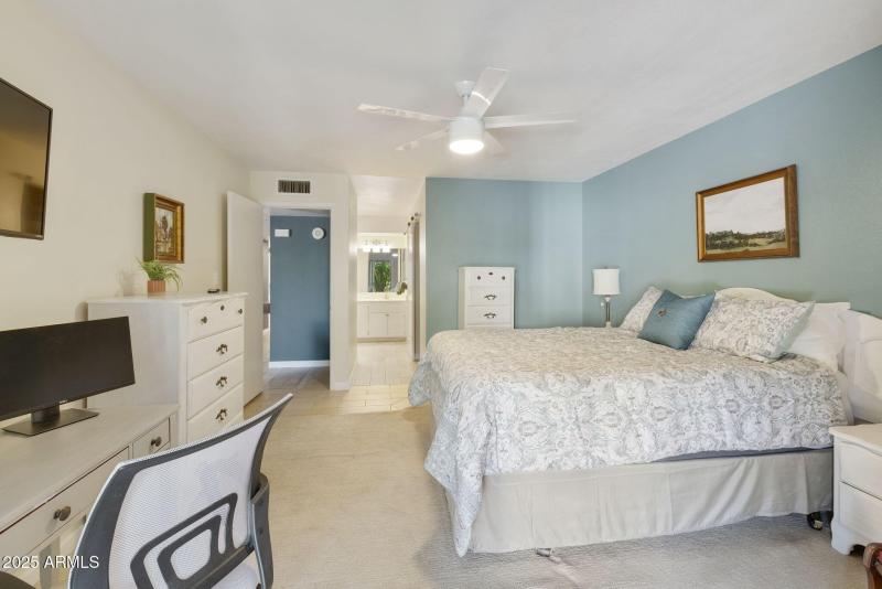 24-web-or-mls-dlb_7553-dlb_7557