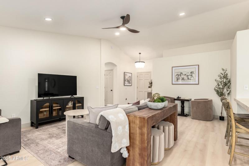 New High End Luxury Vinyl Flooring