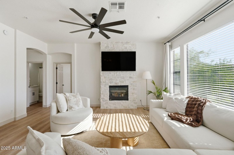 8-web-or-mls-008_ListerPros