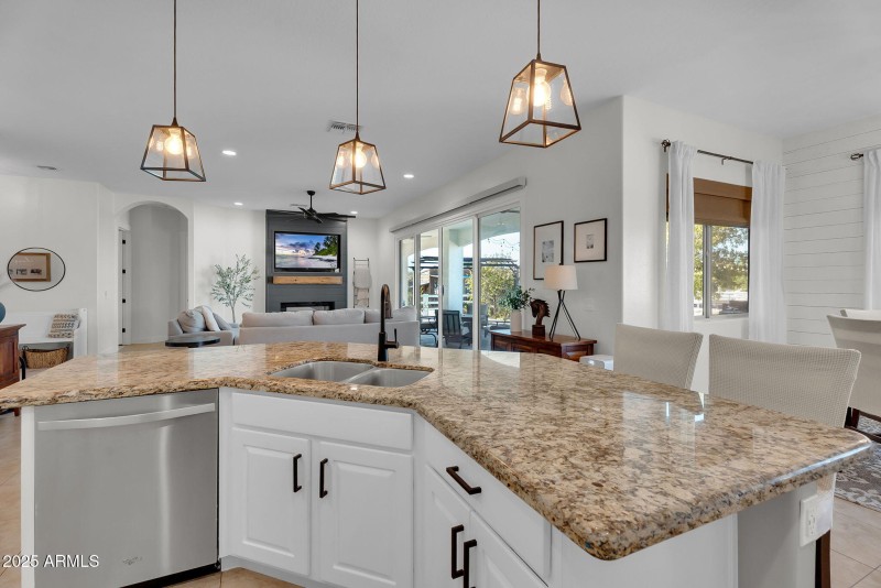 16-web-or-mls-Mews-13