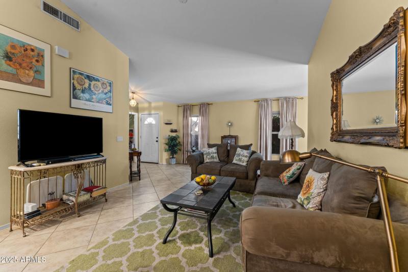 living room to entry