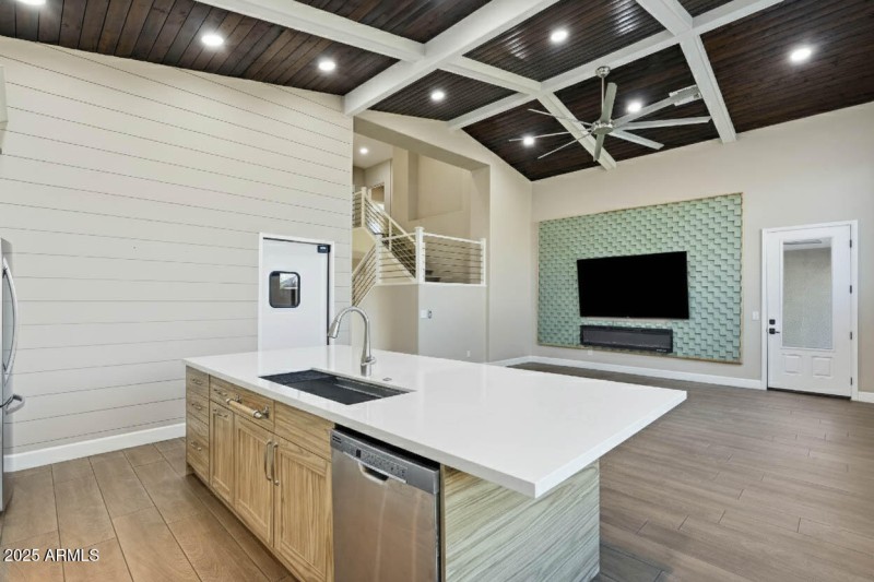 ListerPros-24 (Edited)