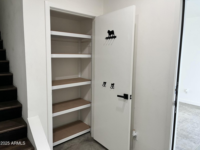 1ST FLOOR - MAIN ENTRY CLOSET