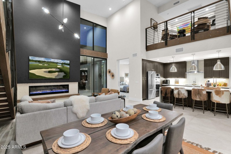 6525 Cave Creek 1 - 12Dining Greatroom K