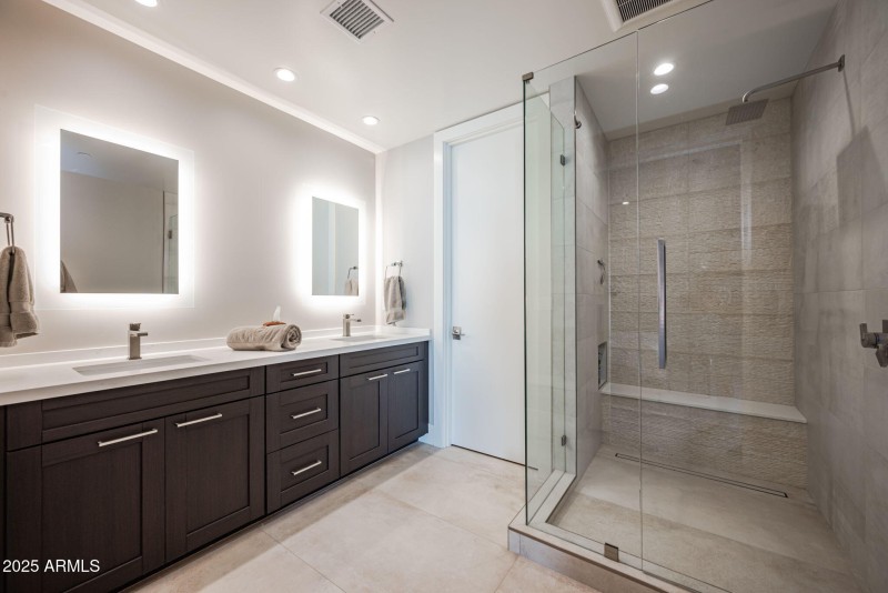 6525 Cave Creek 1 - 34Bathroom Four