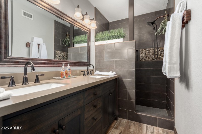 26 - Scottsdale 7401