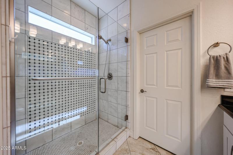 Tiled Walk-in Shower