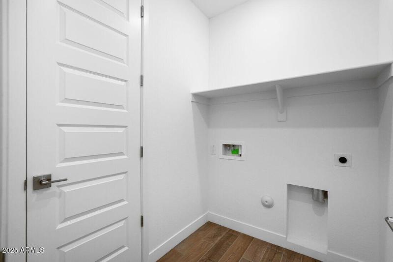 hj-az-phoenix-asante-discovery-quartz-lo