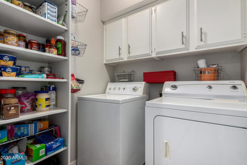 28 Laundry Room