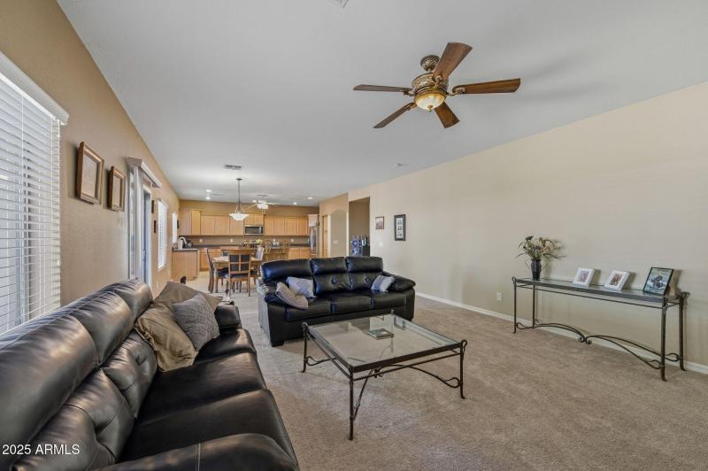 20-web-or-mls-43226 W Kimberly St-20