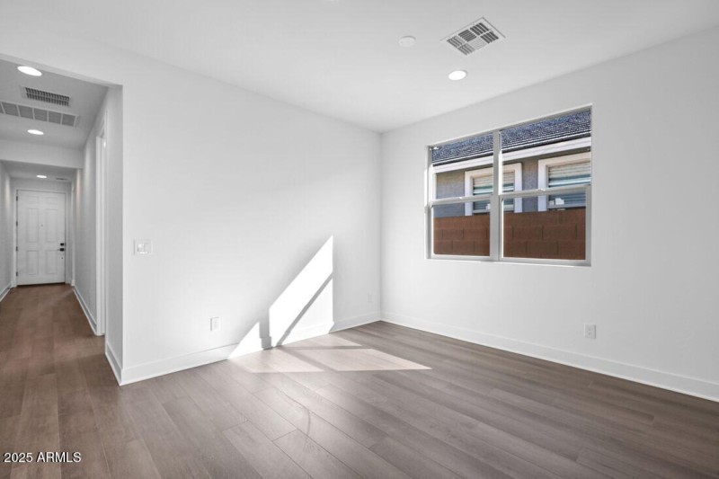 hj-az-phoenix-lucero-hazel-lot-52-tv-lou