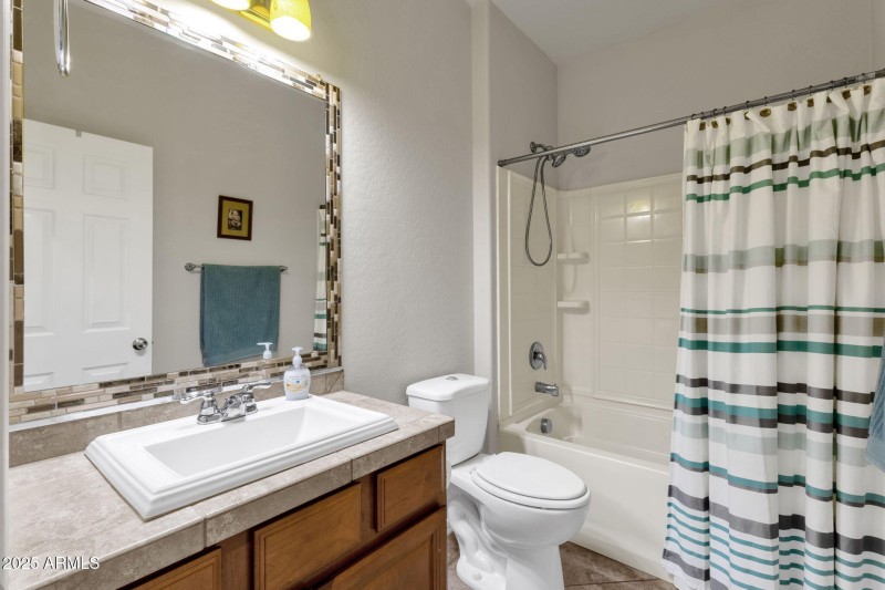 10-web-or-mls-2947-e-saltsage-dr