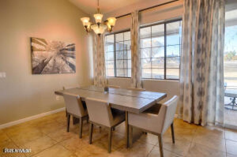 20251022234237488444000000