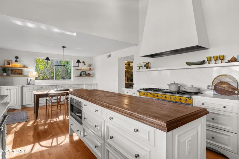 X4801 E Moonlight Way - 449