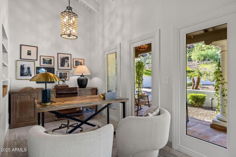 X4801 E Moonlight Way - 309