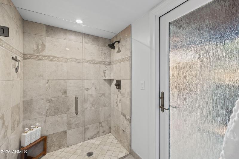 4801 E Moonlight Way - 603