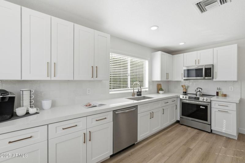 12-web-or-mls-012_DSC04073