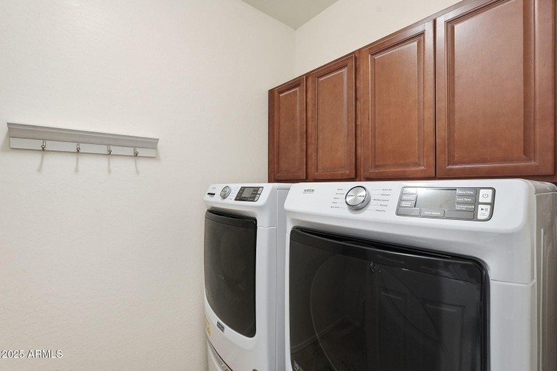 121-web-or-mls-056_ListerPros