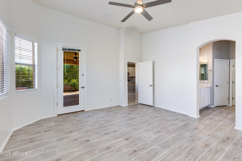 26-Via Caballo Blanco