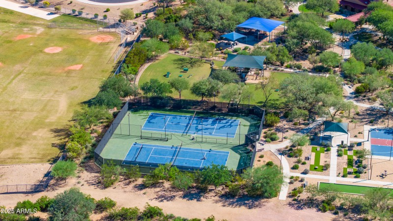 61-Via Caballo Blanco