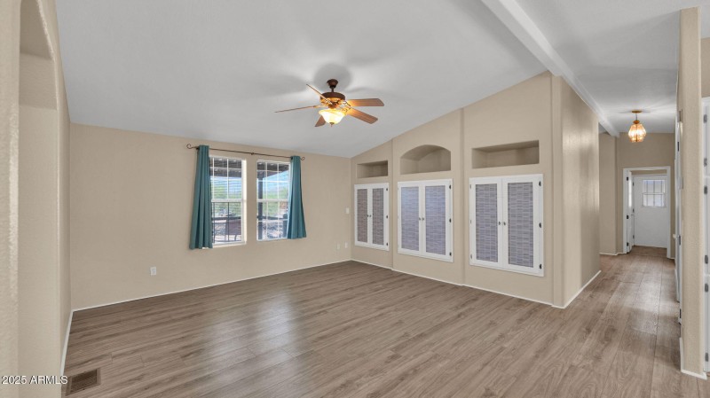 10-web-or-mls-P1188520