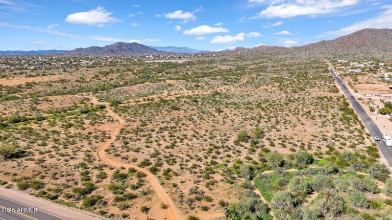 38-web-or-mls-DJI_20251028133852_0015_D