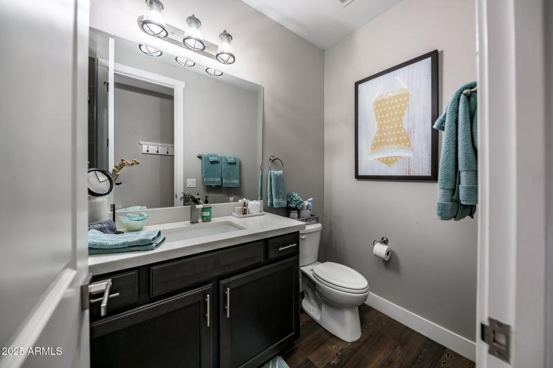 17 E Tranquil Ln (55 of 64)