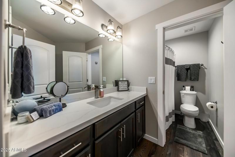 17 E Tranquil Ln (60 of 64)