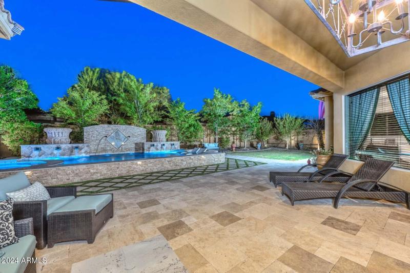 Covered Patio-Backyard