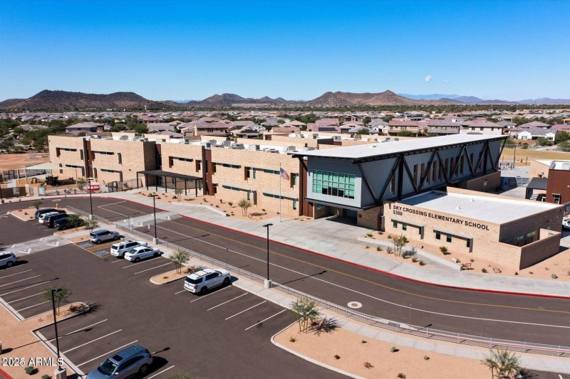 Sky Crossing Elementary School