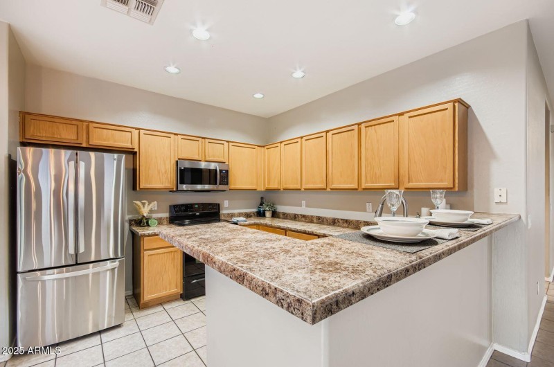 2066 N Arbor Ln - Web Quality - 008 - 08