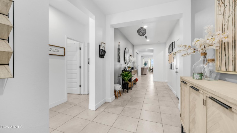 12838 W Tuckey Ln (4)