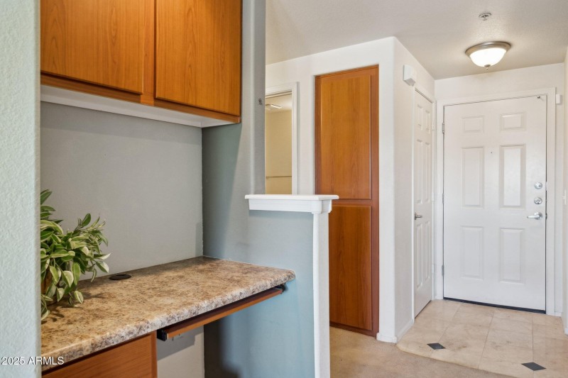 3-web-or-mls-9820-n-central-ave-317