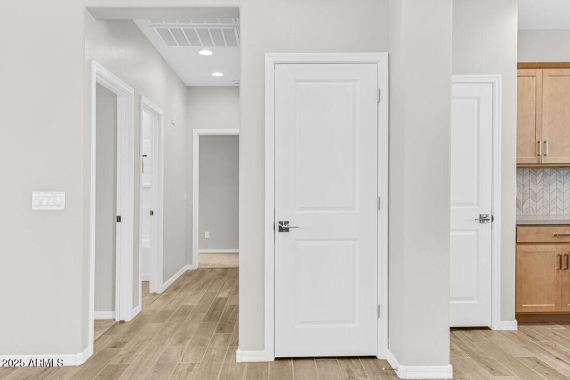 9964 W Piccadilly Road - Ready Now!