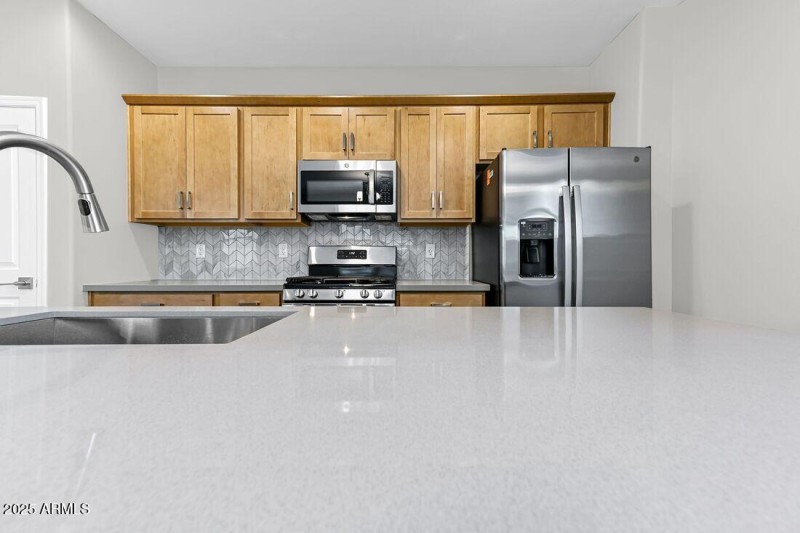 9964 W Piccadilly Road - Ready Now!