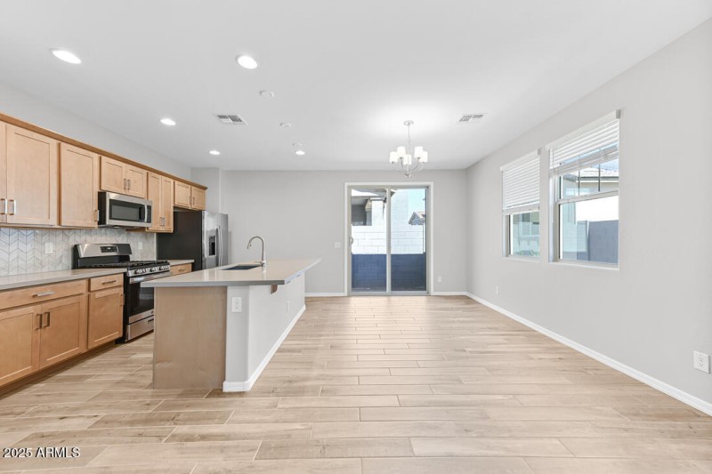 9964 W Piccadilly Road - Ready Now!