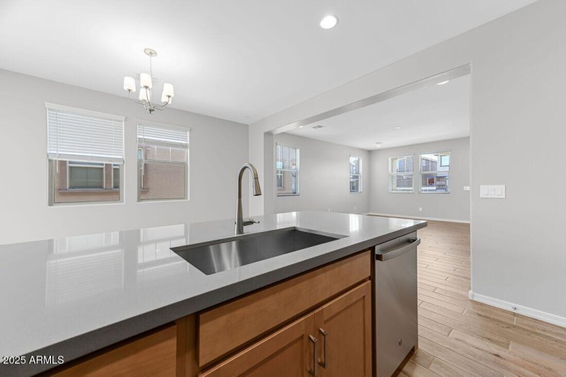 9964 W Piccadilly Road - Ready Now!