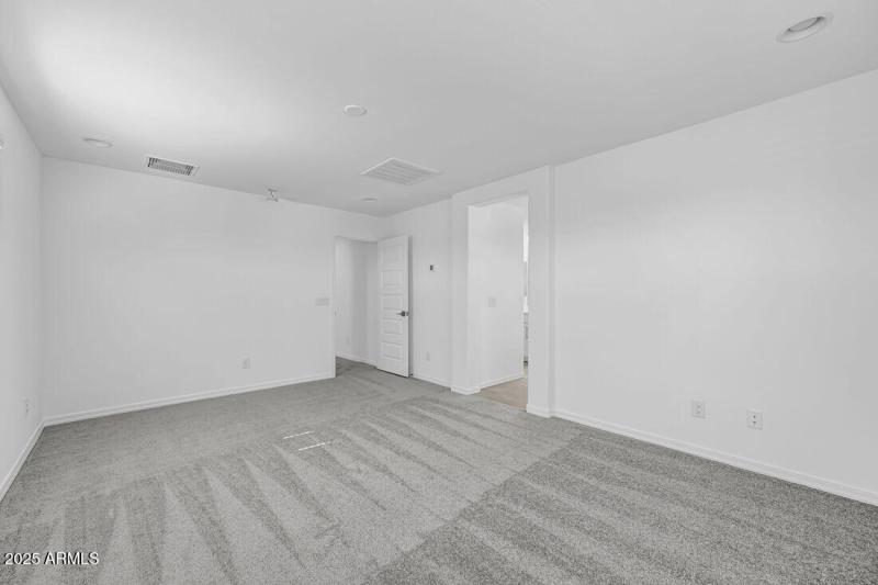 9964 W PICCADILLY Road - Ready Now!