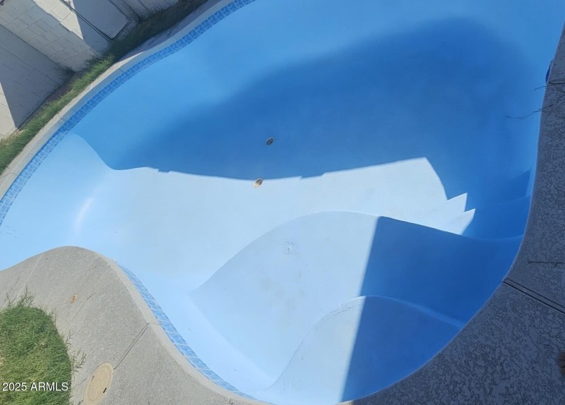 bc22b05c-4e72-4c83-8b74-822e91a07360