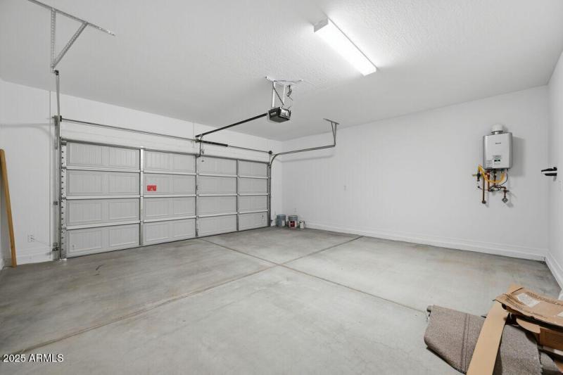 10002 W PICCADILLY Road - Ready Now!