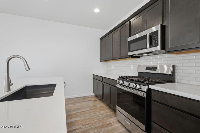 10002 W PICCADILLY Road - Ready Now!