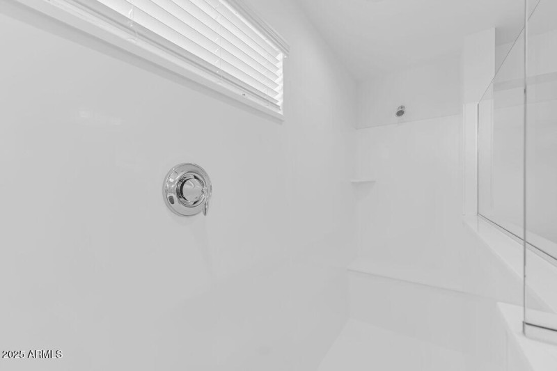 9986 W PICCADILLY Road - Ready Now!