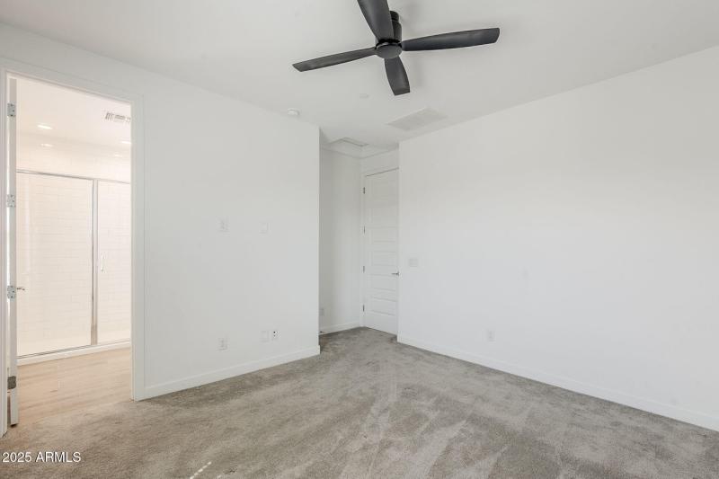 82-web-or-mls-Glacier-41