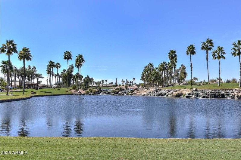 Pebble Creek-Community Lake