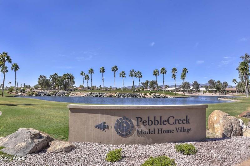Pebble Creek-Sign